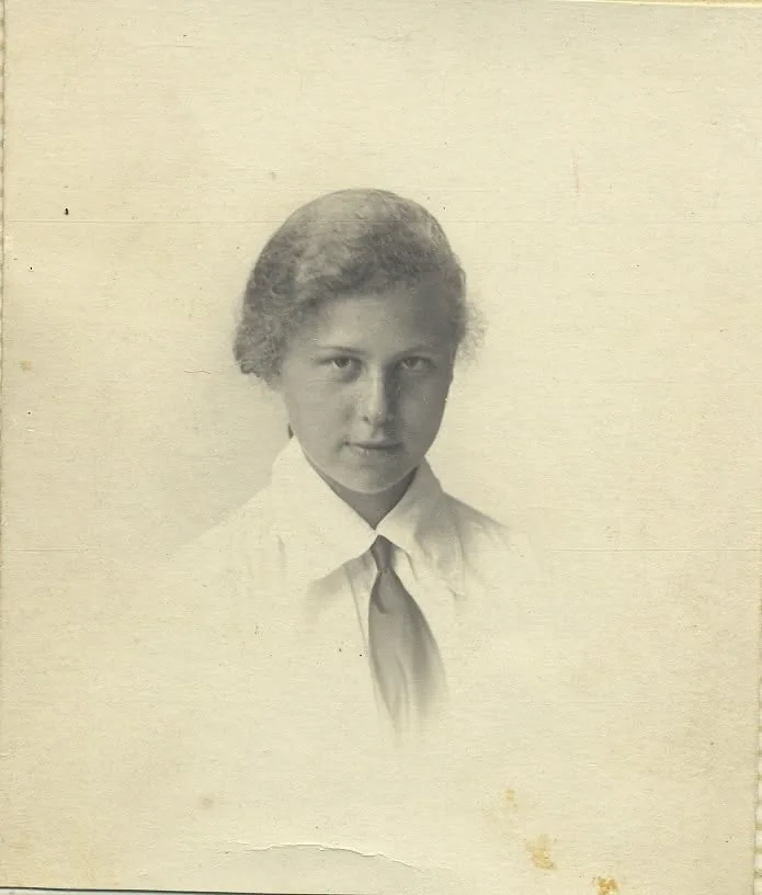 Carmela Brunton Trigueros