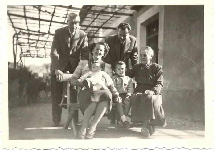 Tres generaciones de la familia